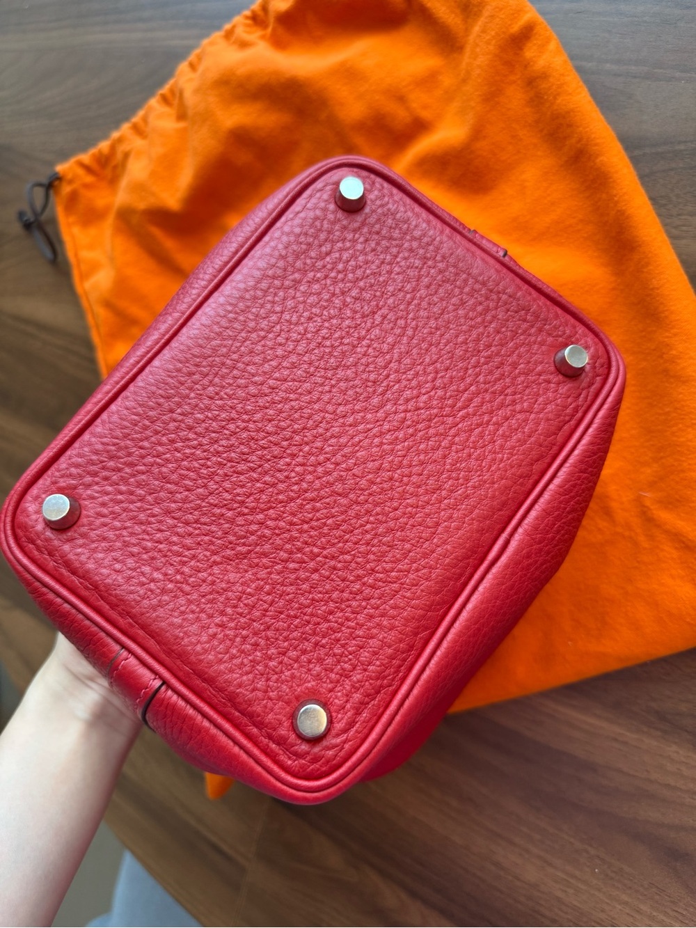 Hermes 2004 Vintage Picotin 18 in Red Togo Leather - Picture 4 of 7